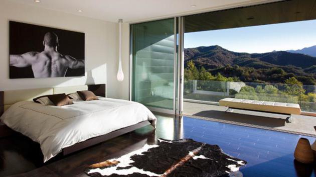 Schlafzimmer Design 16 qm mit Balkon